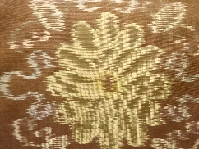 JAPANESE KIMONO / ANTIQUE KIMONO / SILK / DORO OSHIMA TSUMUGI / WOVEN KIKU